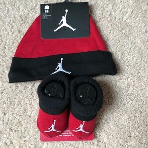 ‼️FINAL PRICE‼️Jordan hat and booties